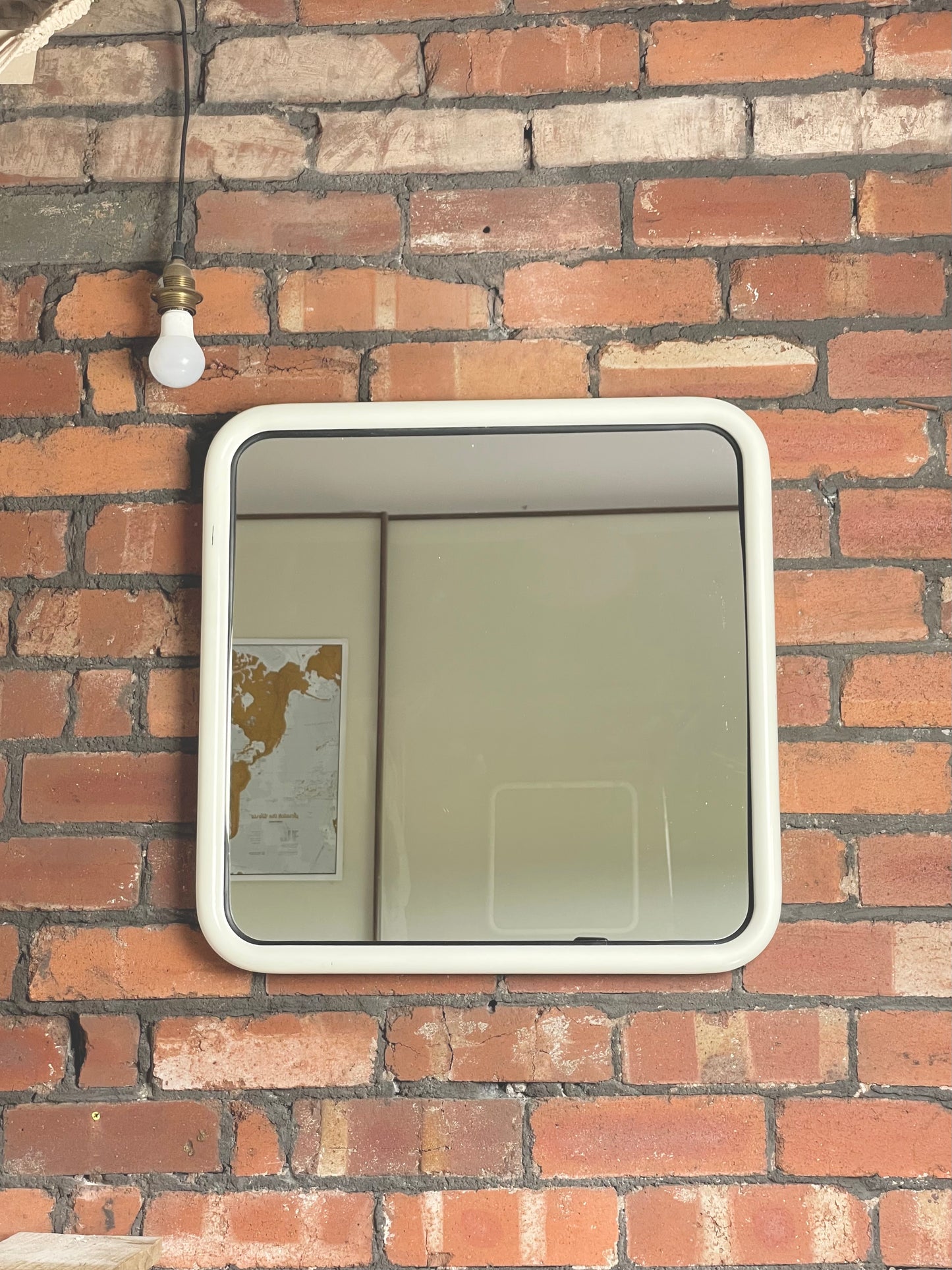 Retro white metal square mirror