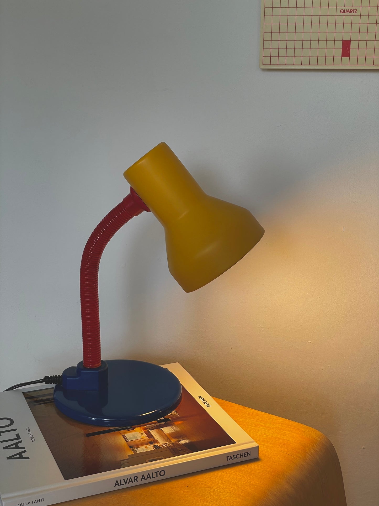 80s Primary colour Memphis style lamp