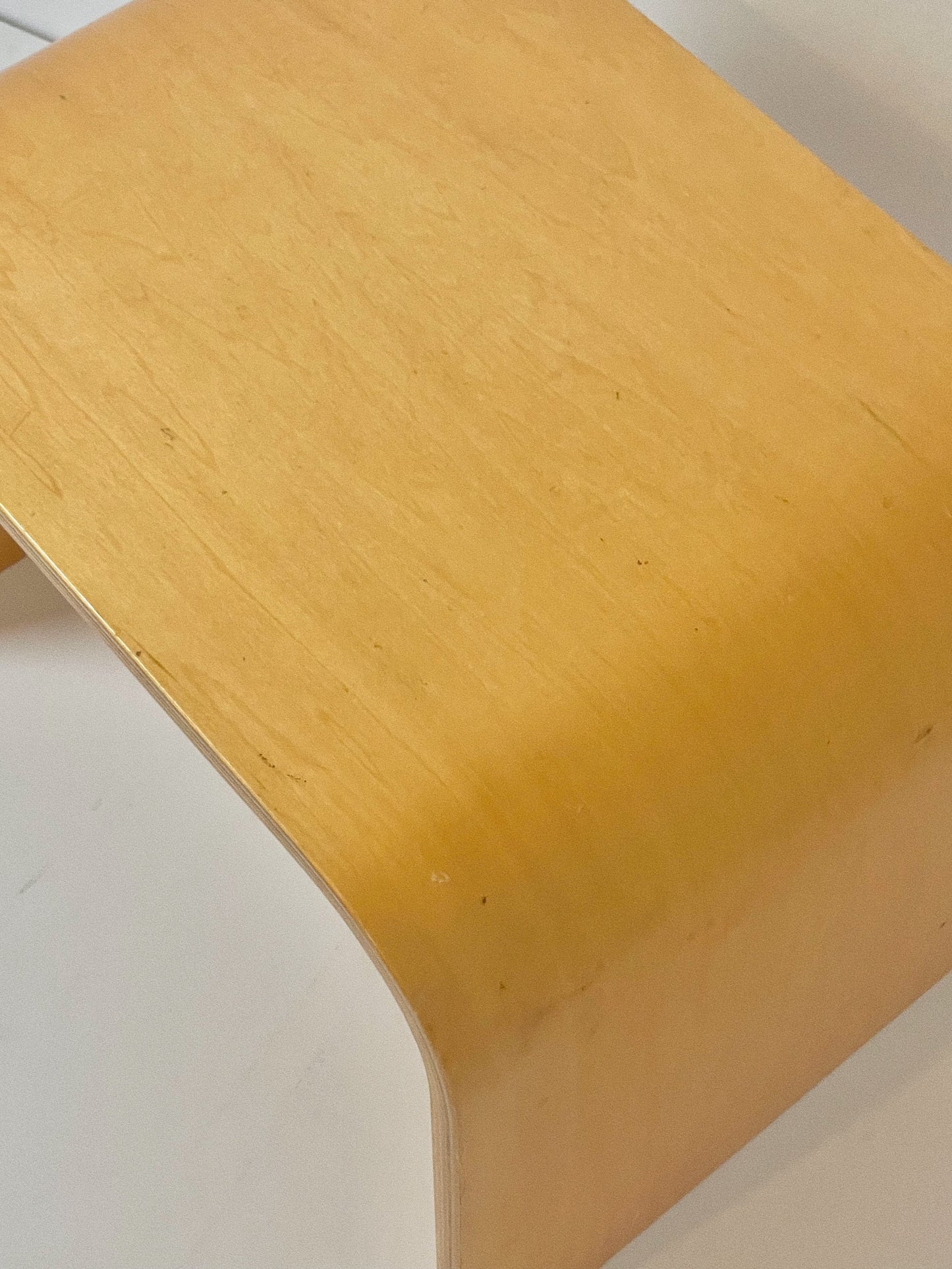 Bent wood nesting tables