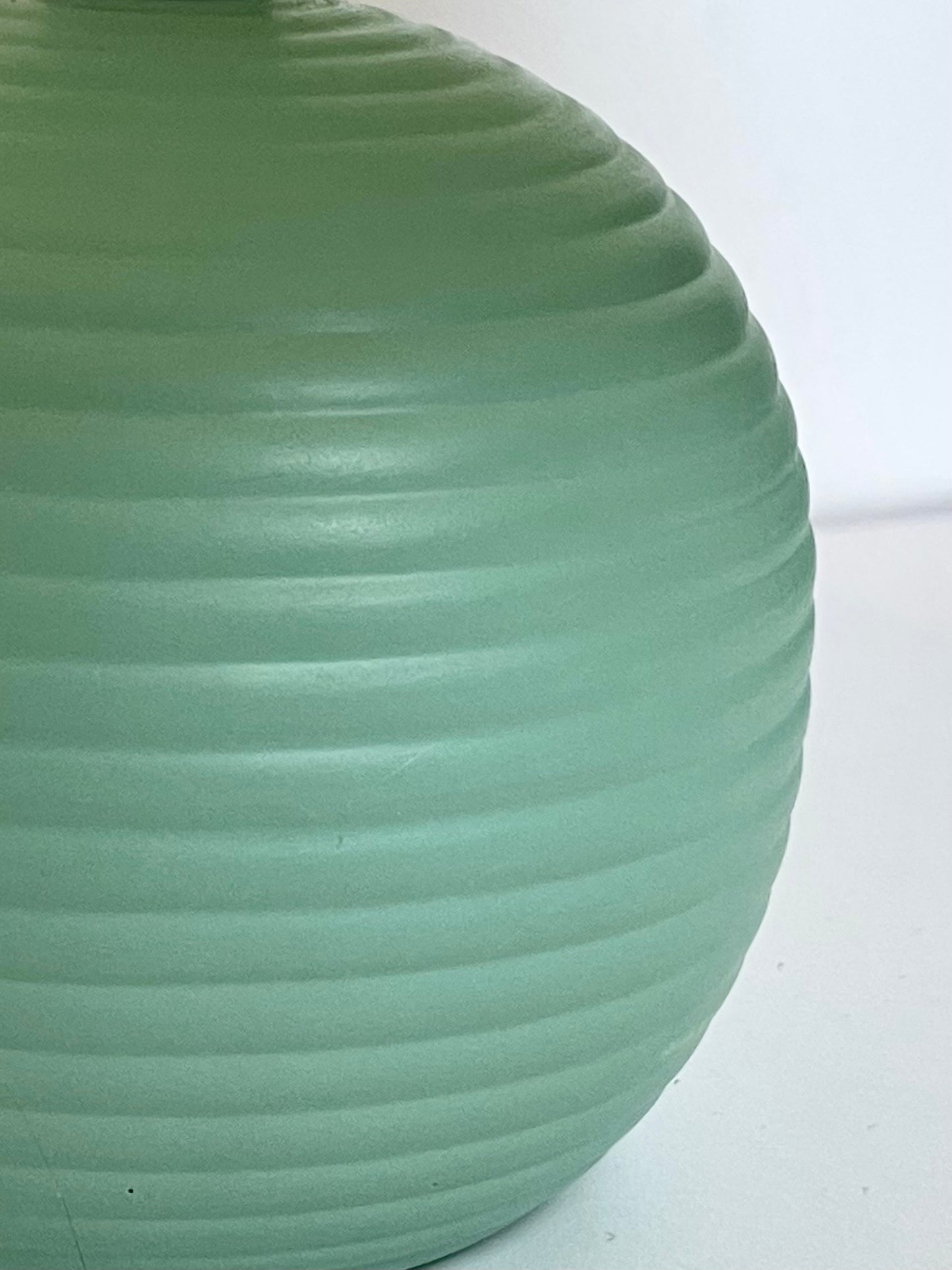 Ribbed ball lamps with pleated shade