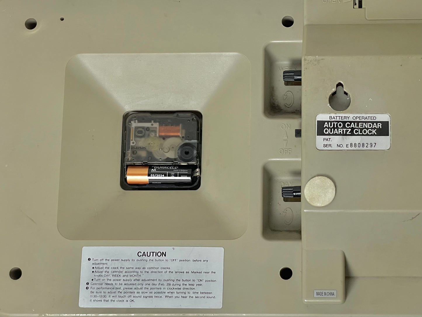 Seth Thomas 80’s date and time flip clock