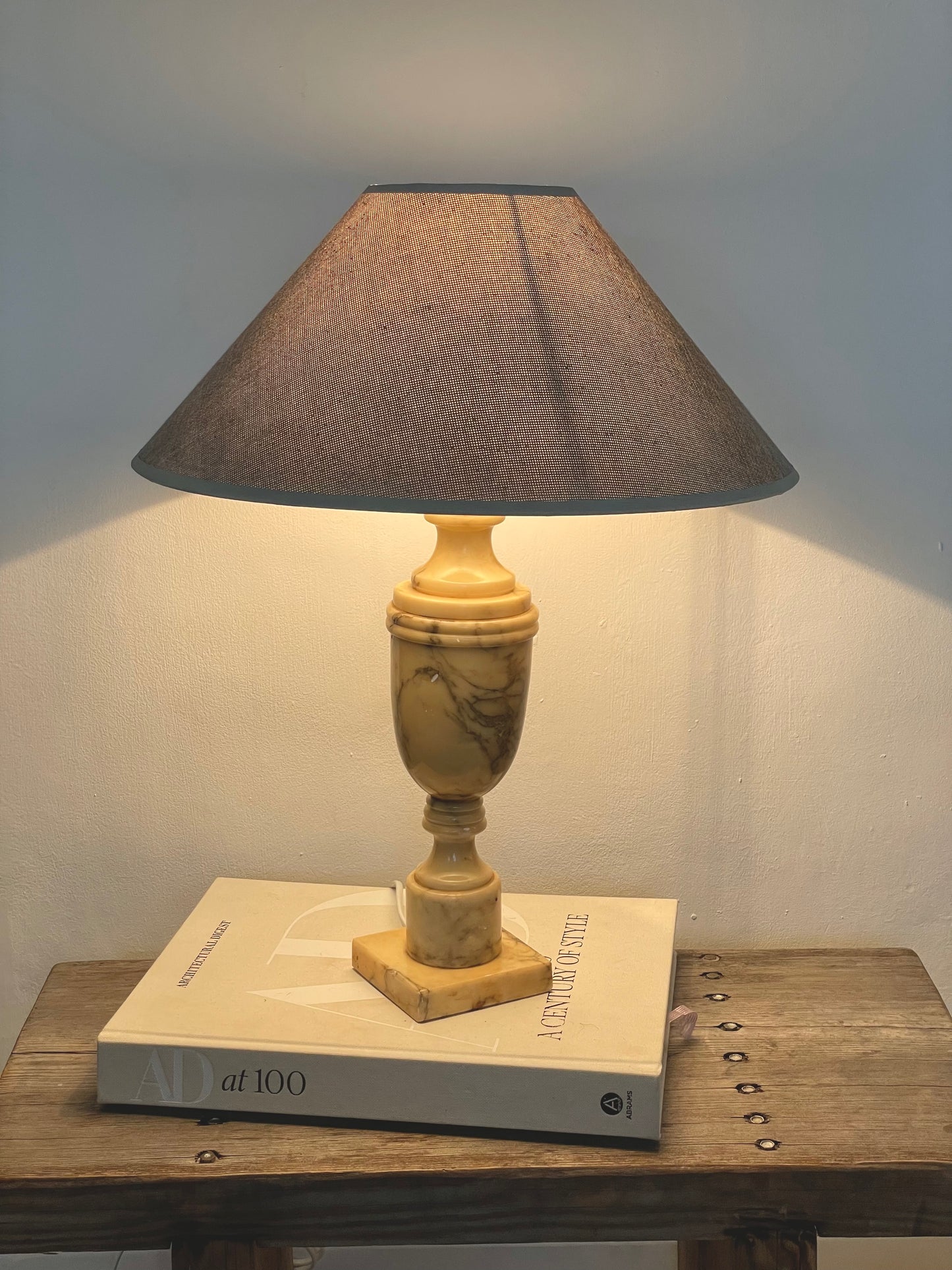 Italian marble lamp with coolie shade