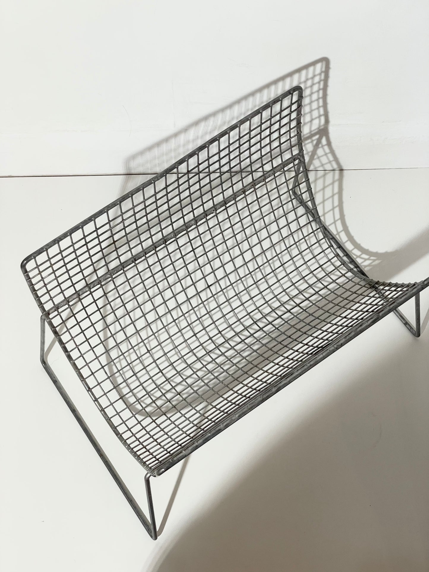 80’s metal grid magazine/book rack