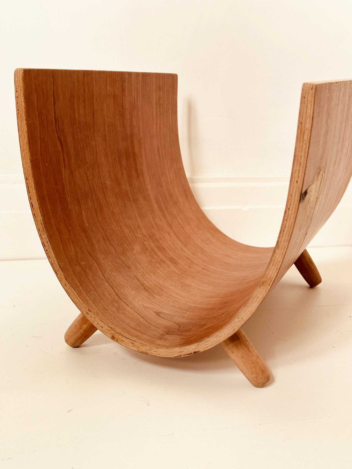 Alvar Aalto style magazine rack