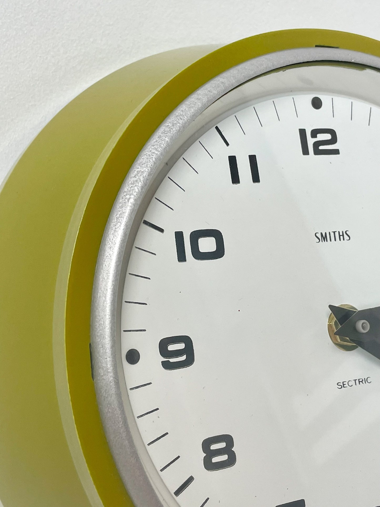 Green deep frame Smiths clock