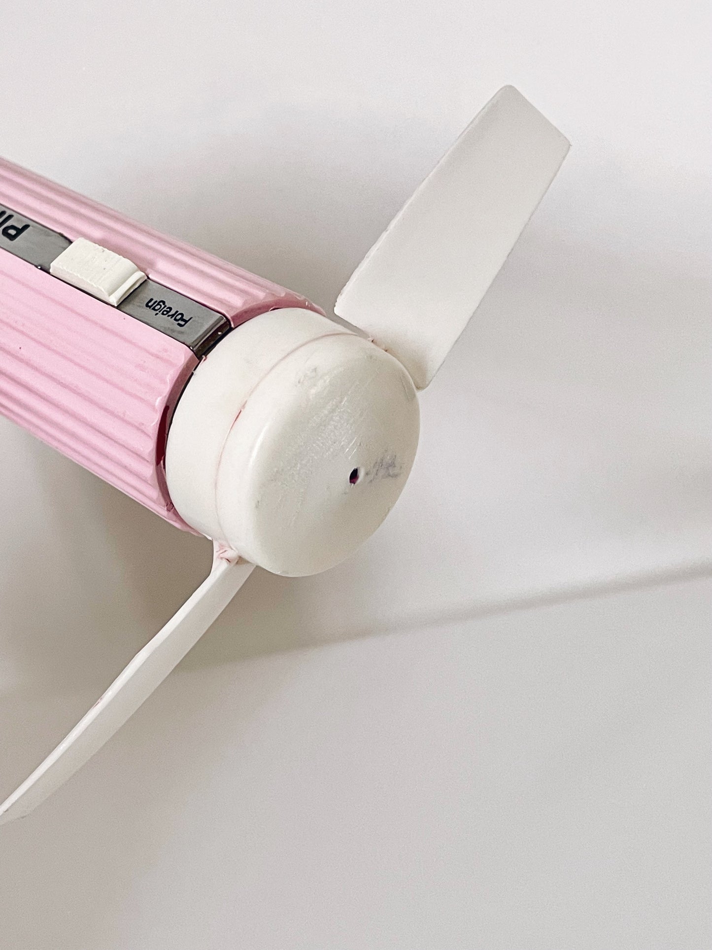 Baby pink Pifco hand held fan