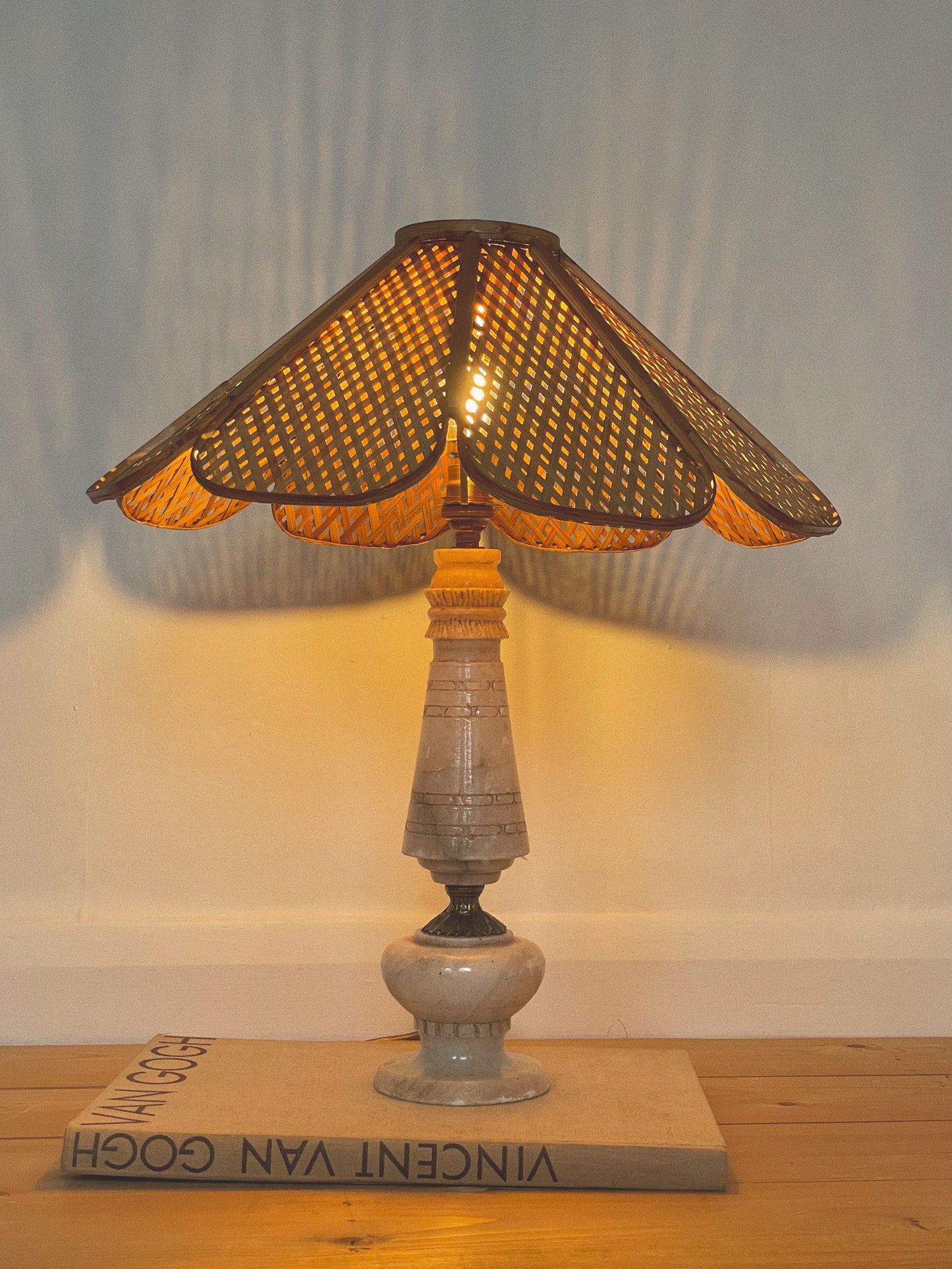 Marble and rattan lamp