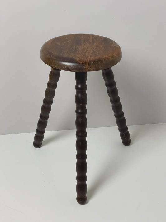 Medium sized bobbin stool