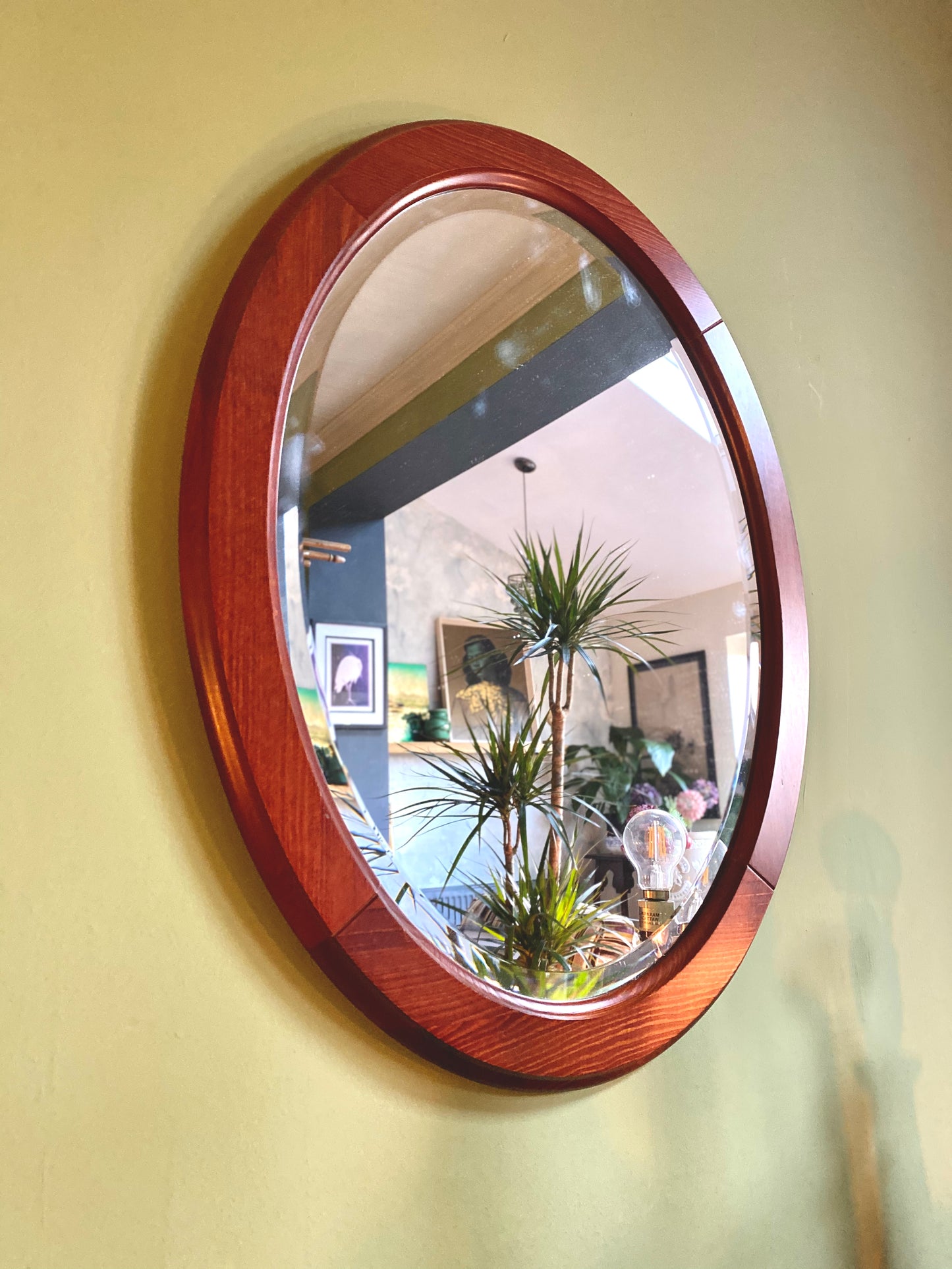 Oval wood mirror