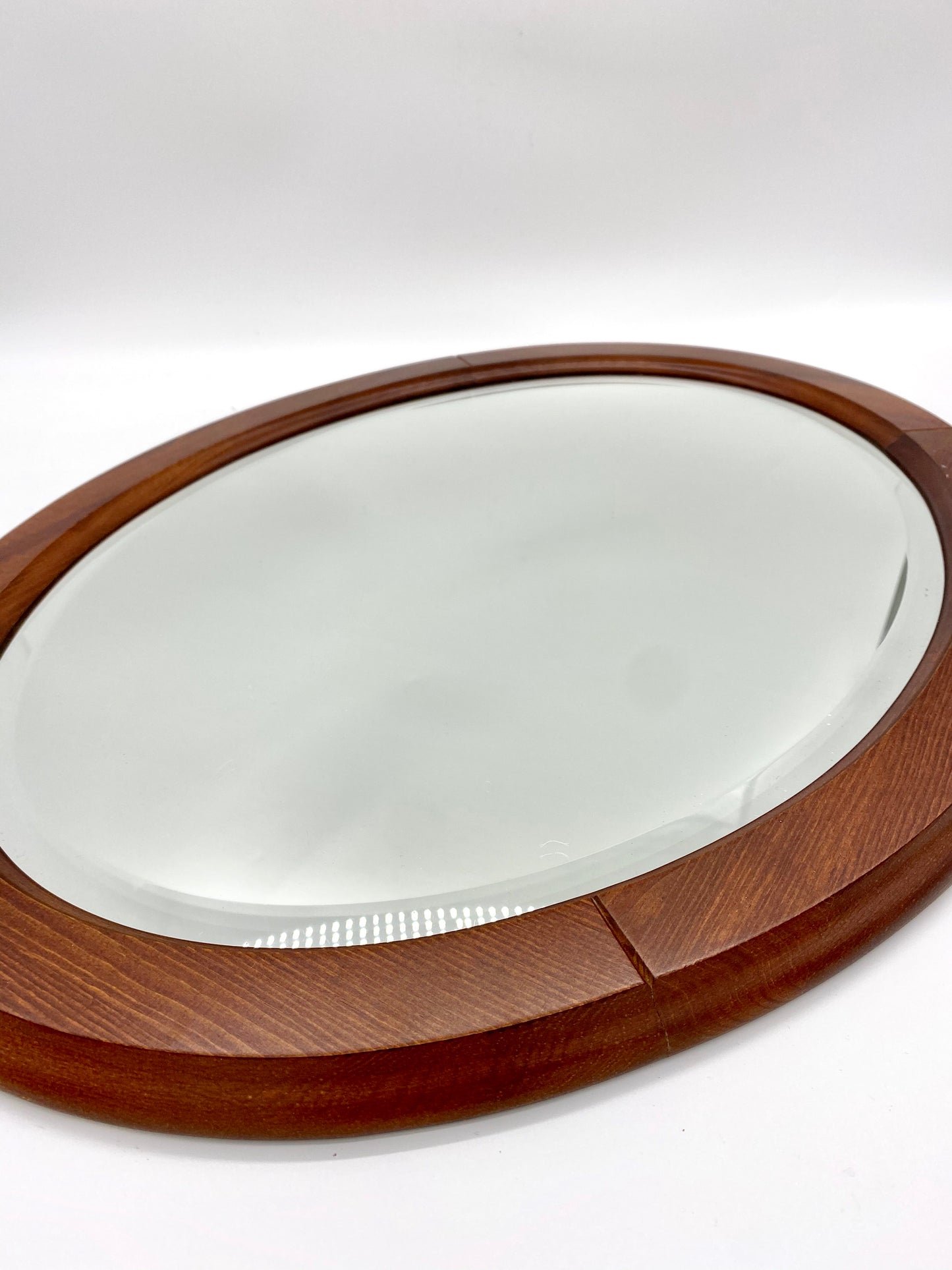 Oval wood mirror