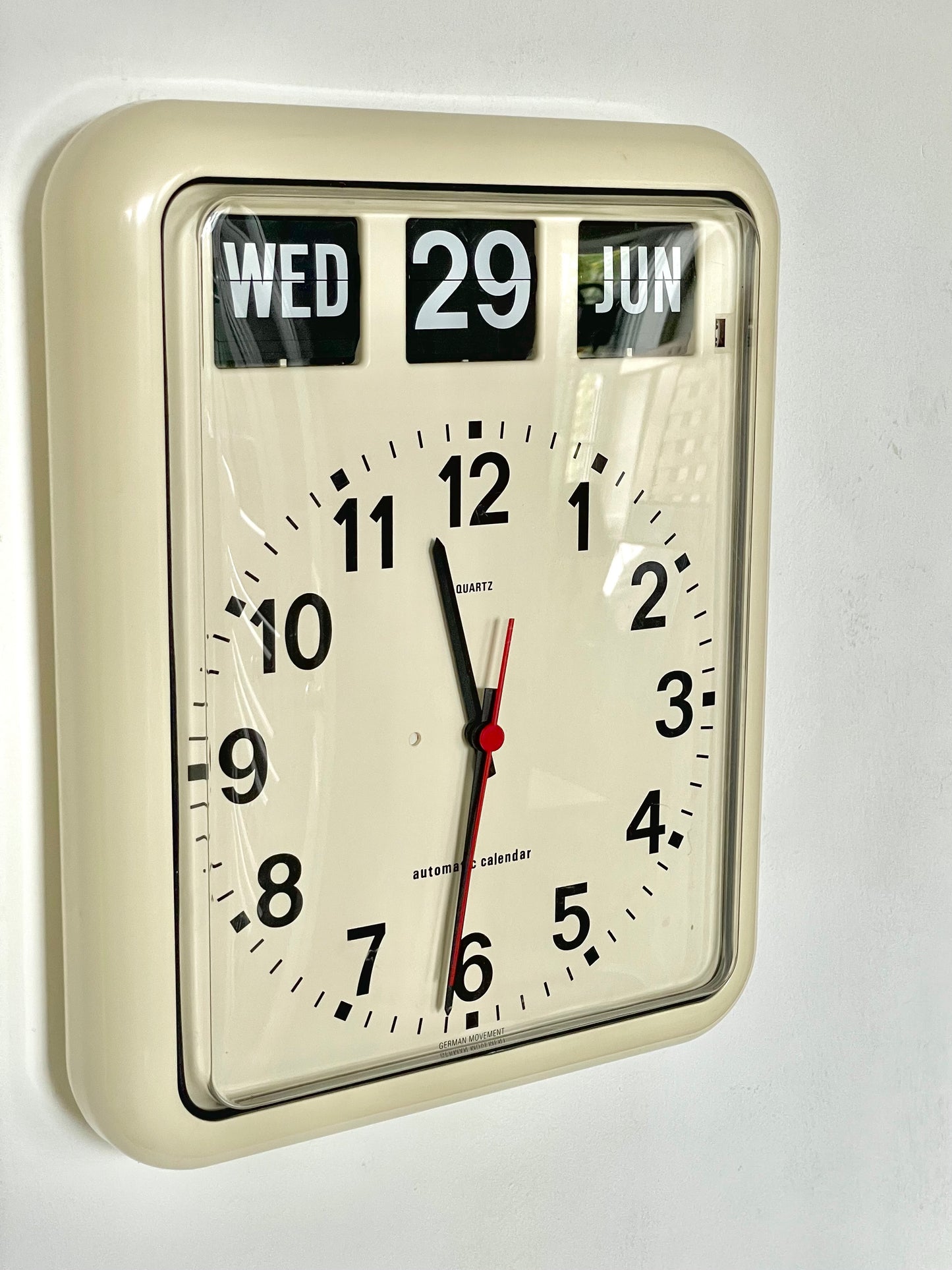 Quartz large Flip clock