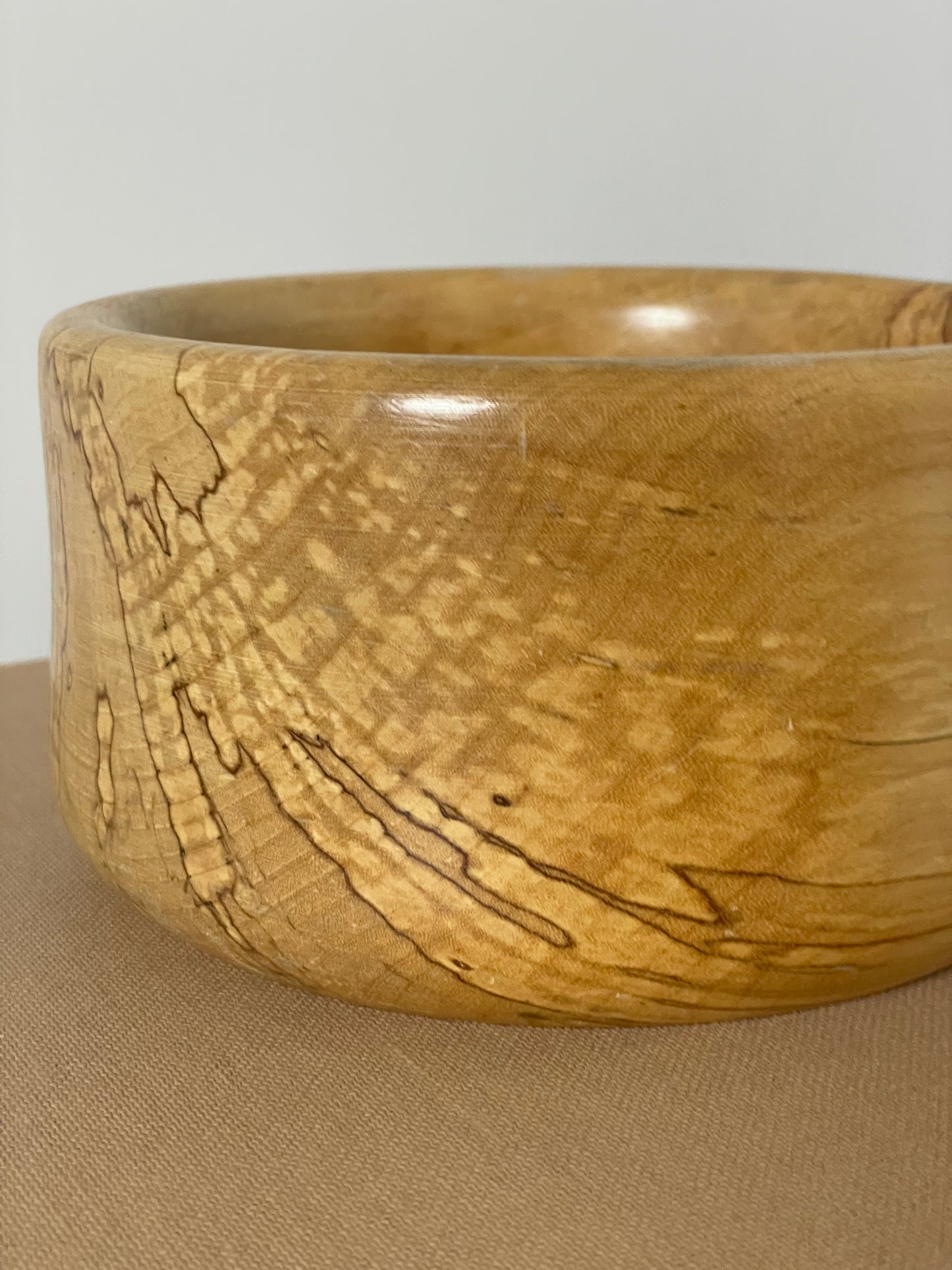 Splated beech wooden bowl