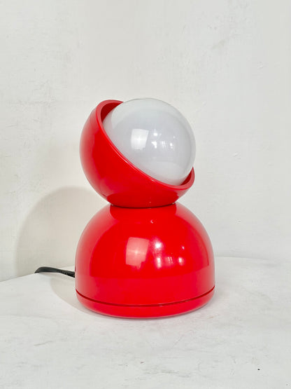 Thorn red space age lamp