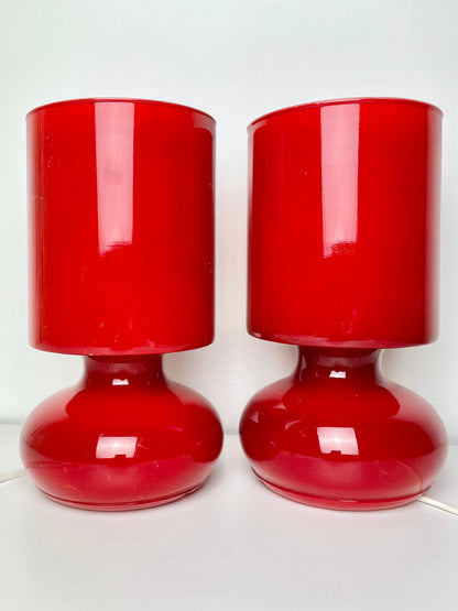 Red glass Lykta mushroom lamp