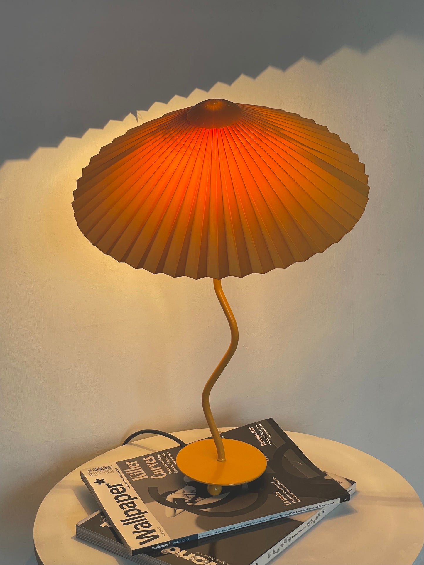 Marigold wiggle lamp