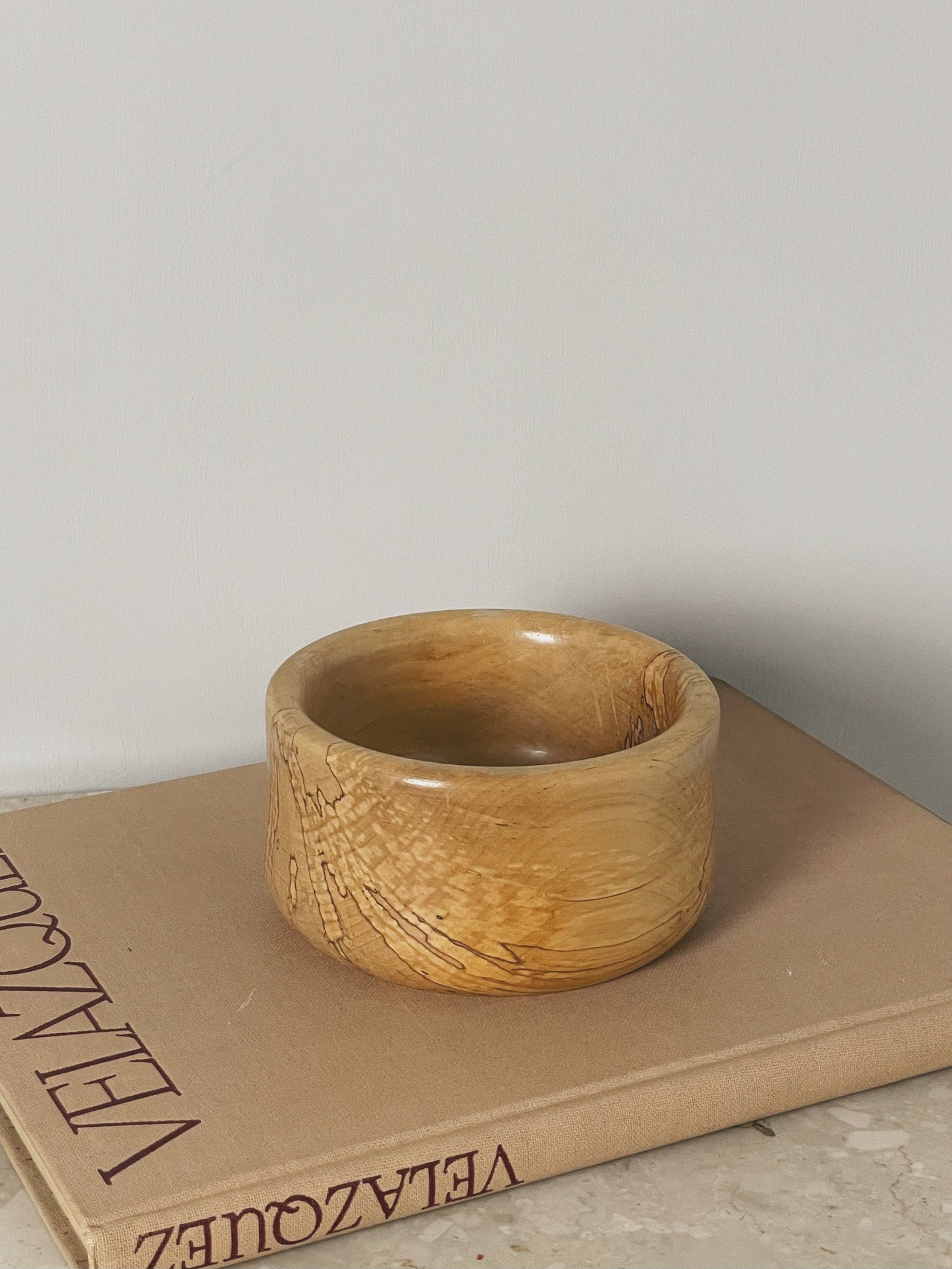 Splated beech wooden bowl