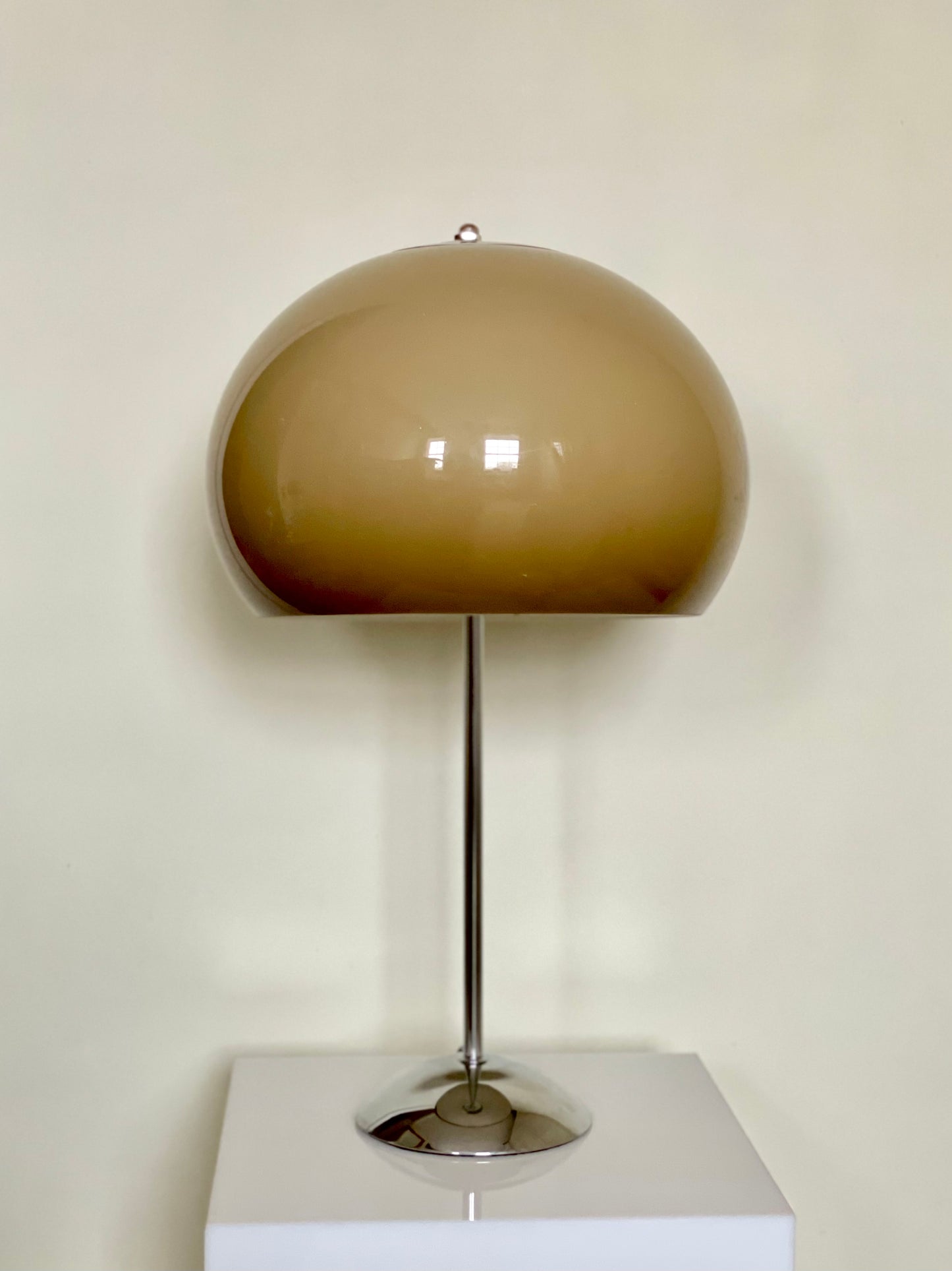 Guzzini style mushroom lamp