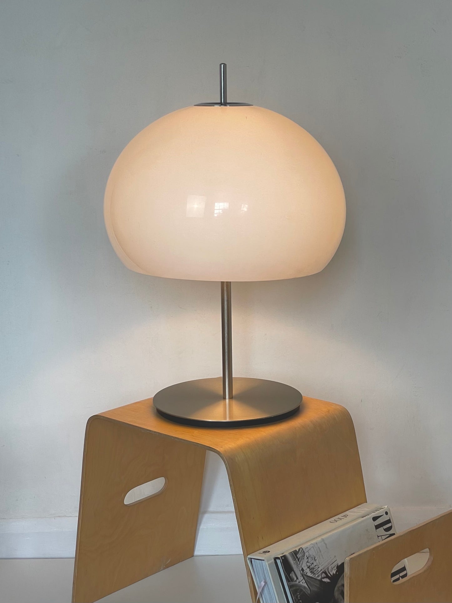 XL white Guzzini style lamp