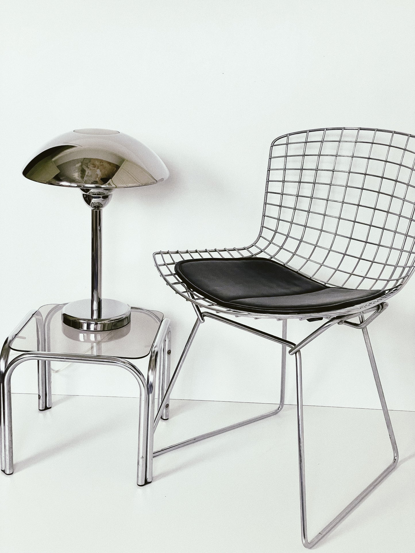 Harry Bertoia style chrome gridded chair