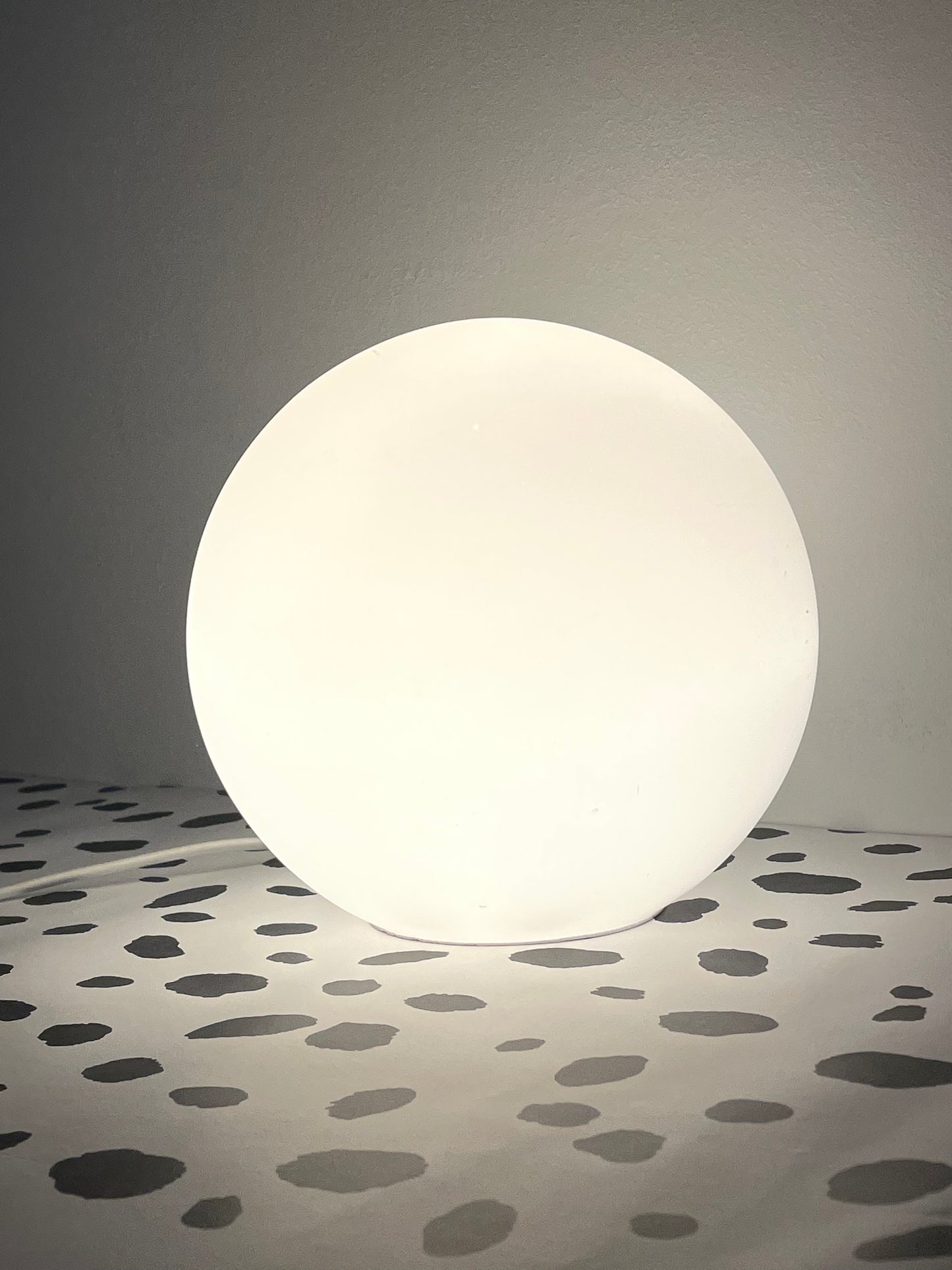 Round glass ball lamp