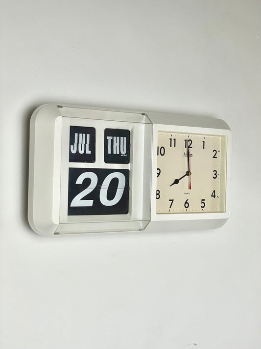 Acctim flip clock