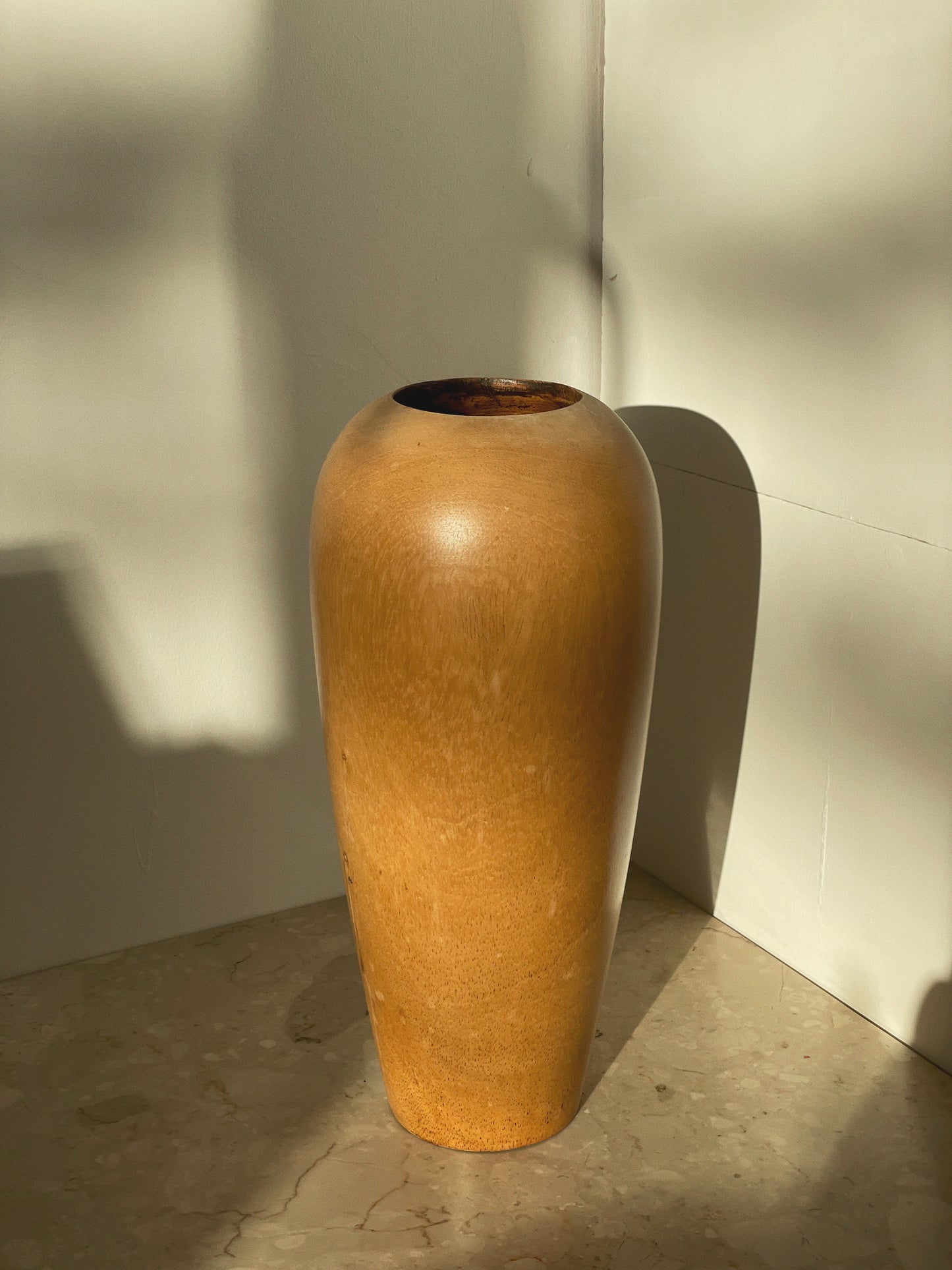 Wooden vase (smaller)