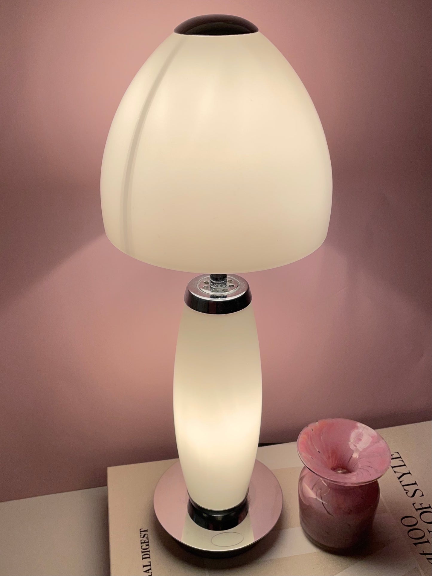 Retro glass mushroom lamp