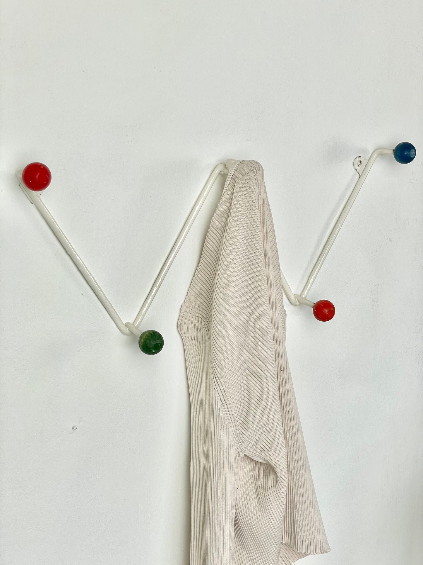 Sputnik coat rack