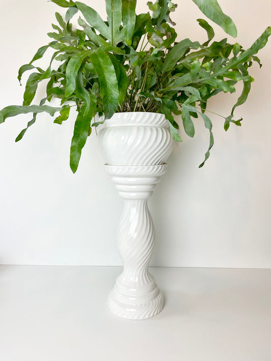 White swirl jardiniere with stand