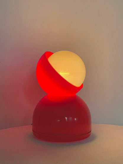 Thorn red space age lamp