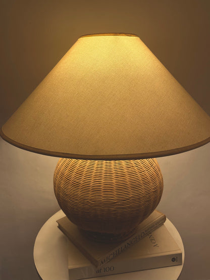 XL wicker lamp