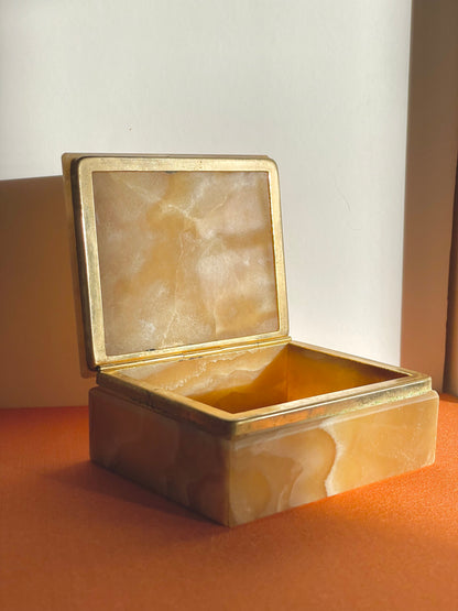 Italian alabaster trinket box