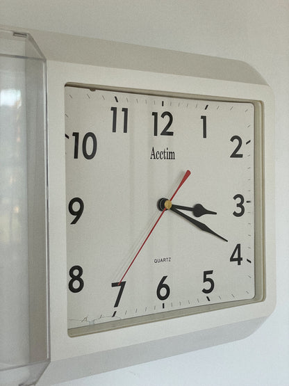 Large Acctim flip clock